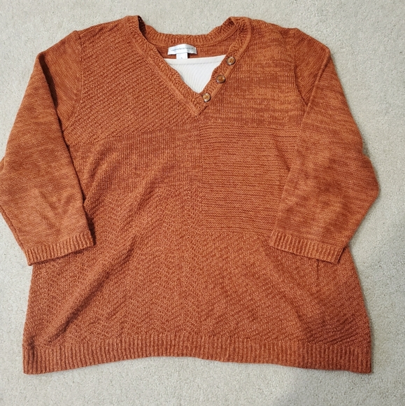 Christopher & Banks Tops - Traded